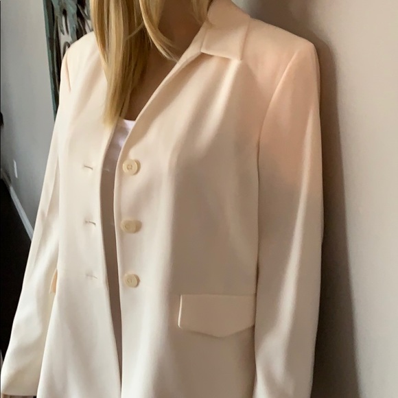 BNWOT! Talbots off white Blazer! Perfect ❤️ - Picture 3 of 8